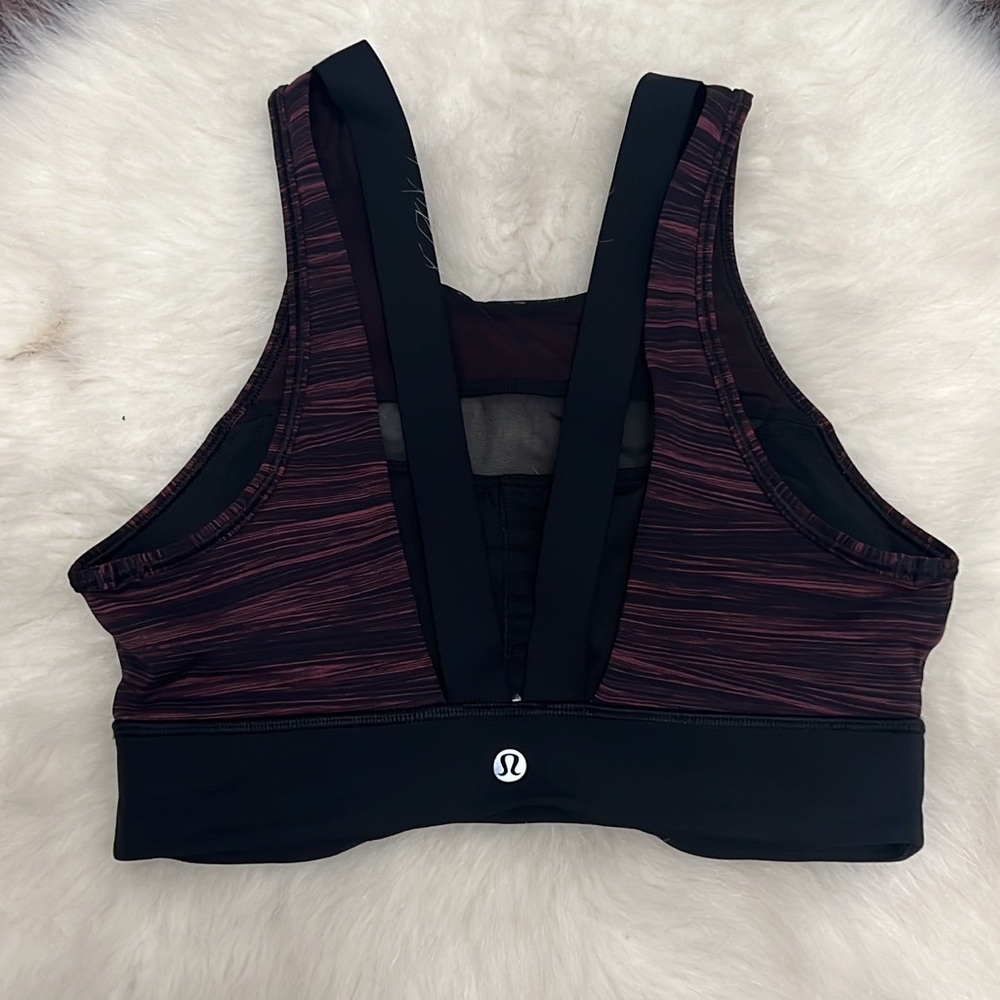 Lululemon sport bra